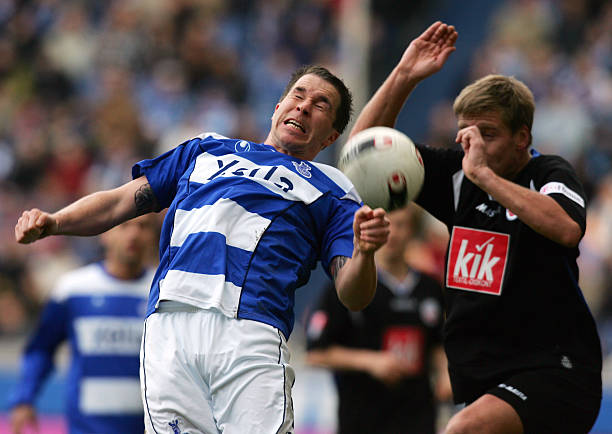 转向防守策 转向防守策