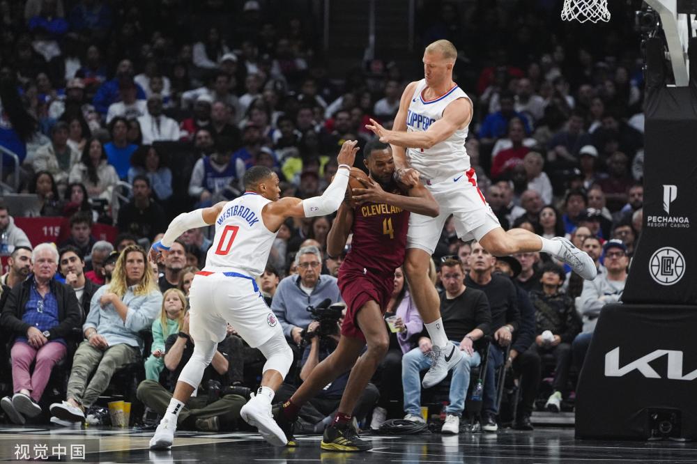 斯遭遇种族 斯遭遇种族